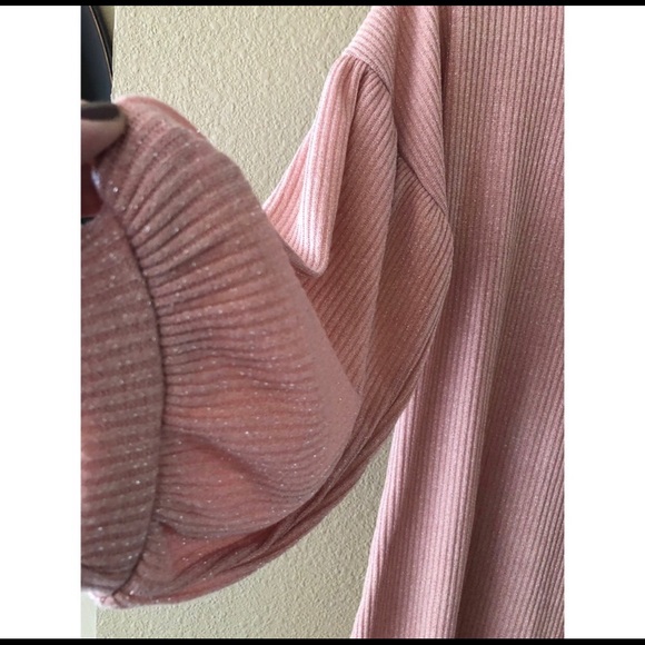 🆑 BUY 2 GET 1 FREE Sparkly balloon sleeve top - Picture 2 of 2